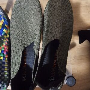 bernie mev. Women's Woven Slip-On Flats - Dark Green